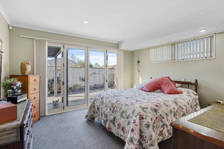Photo of property in 15 Becmead Drive, Harewood, Christchurch, 8051