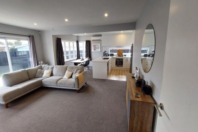 Photo of property in 316 Wairakei Road, Bryndwr, Christchurch, 8053