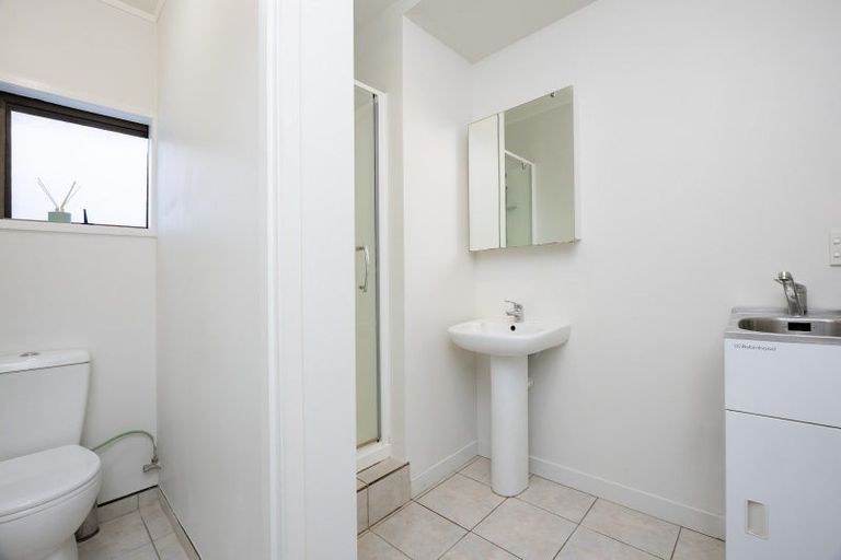 Photo of property in 219 Royal Road, Massey, Auckland, 0614