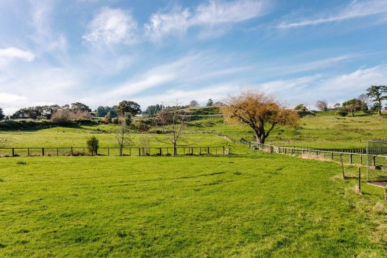 Photo of property in 36 Riverdale Road, Dannevirke, 4930