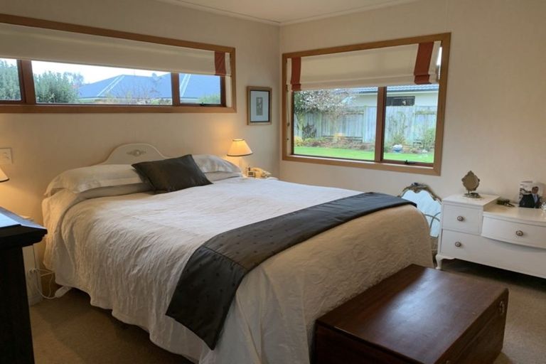 Photo of property in 44 Mount Herbert Road, Waipukurau, 4200