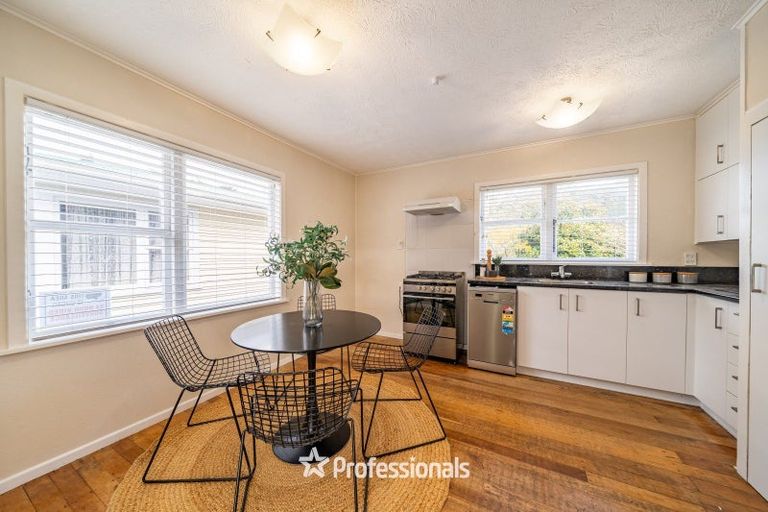 Photo of property in 98 Wood Street, Wainuiomata, Lower Hutt, 5014