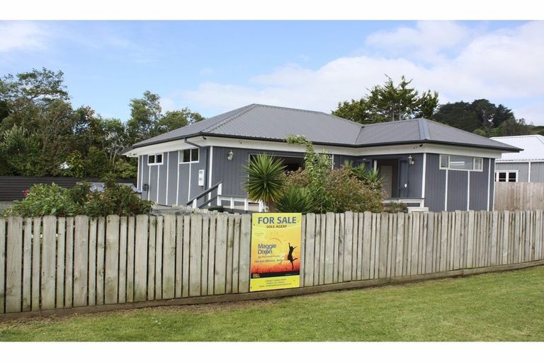 Photo of property in 3 Church Street, Hikurangi, 0114