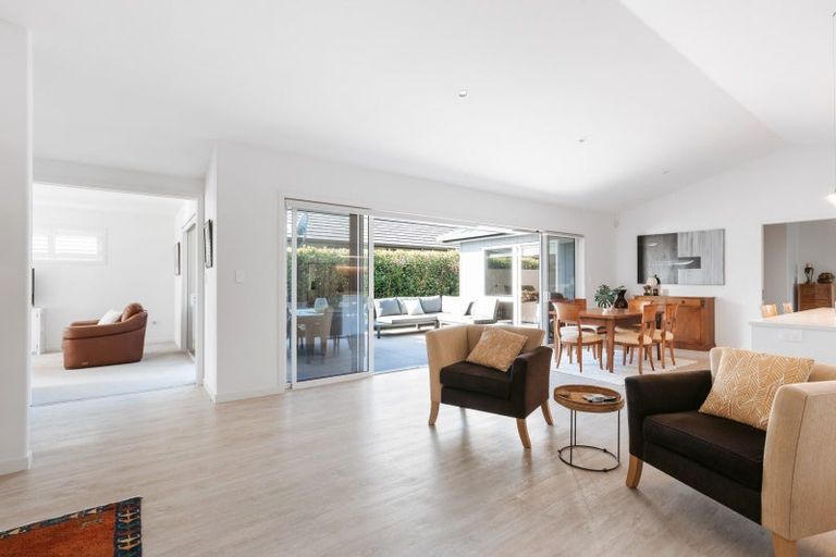 Photo of property in 25 Coast Boulevard, Papamoa Beach, Papamoa, 3118