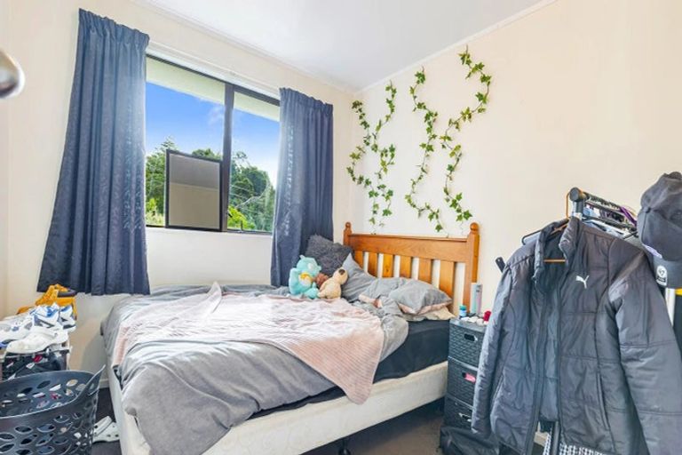 Photo of property in 25 Lilburn Crescent, Massey, Auckland, 0614