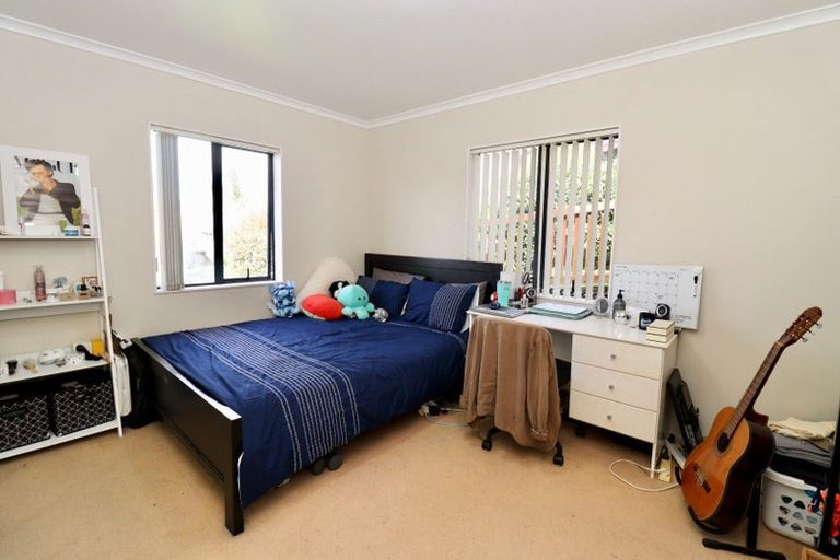 Photo of property in 8 Bretton Lane, Howick, Auckland, 2014