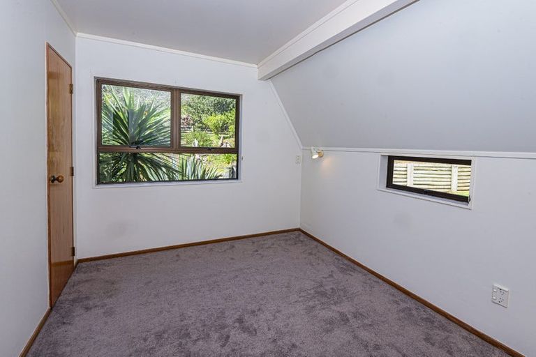 Photo of property in 66 Beach Road, Onerahi, Whangarei, 0110