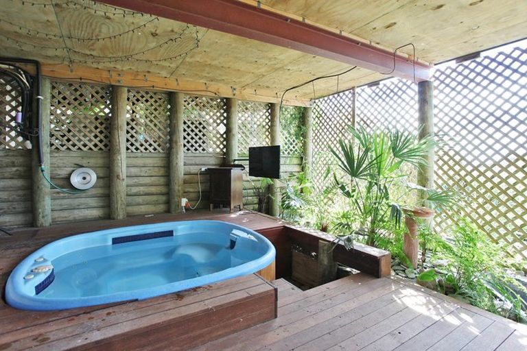 Photo of property in 33 Harry Ell Drive, Cashmere, Christchurch, 8022