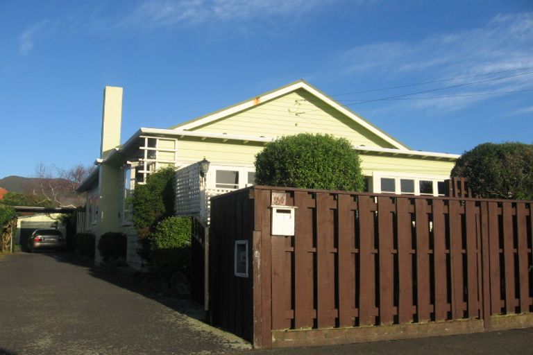 Photo of property in 64 Hautana Street, Woburn, Lower Hutt, 5010