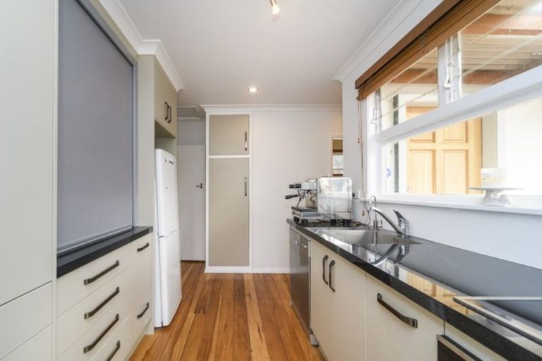 Photo of property in 568 Ruahine Street, Hokowhitu, Palmerston North, 4410