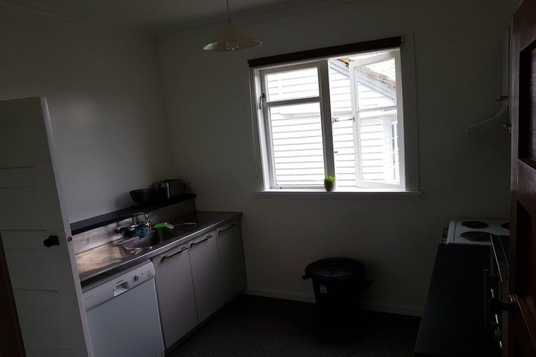 Photo of property in 7 Hauraki Street, Karori, Wellington, 6012