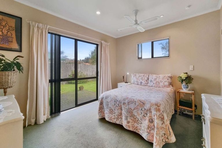 Photo of property in 20 Duggan Drive, Owhata, Rotorua, 3010