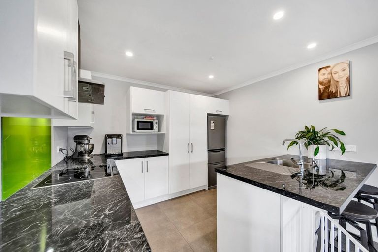 Photo of property in 9e Estate Grove, Inglewood, 4330