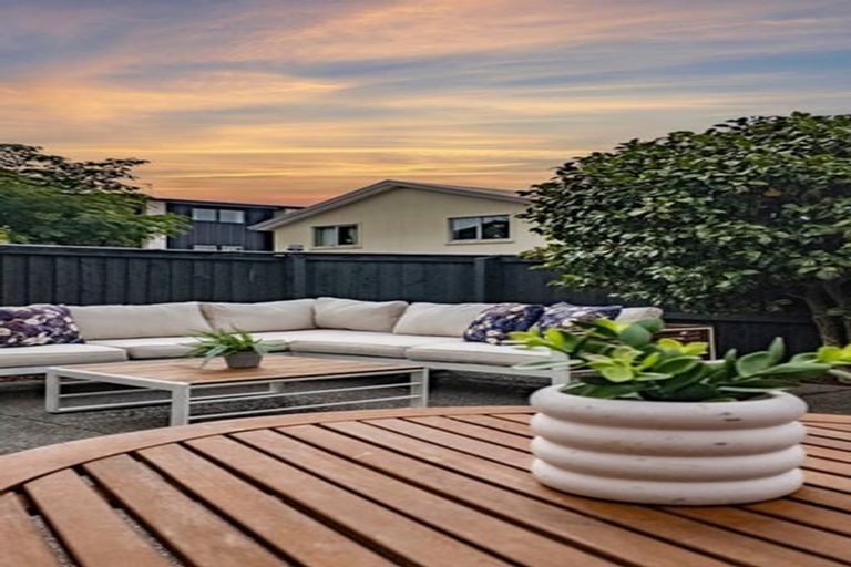 Photo of property in 7/249 Kilmore Street, Christchurch Central, Christchurch, 8011