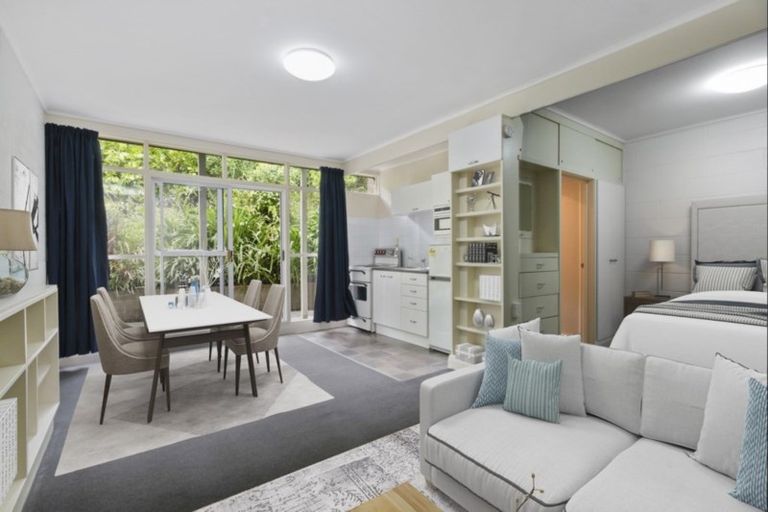 Photo of property in Claybrook Apartments, 9/7 Claybrook Road, Parnell, Auckland, 1052