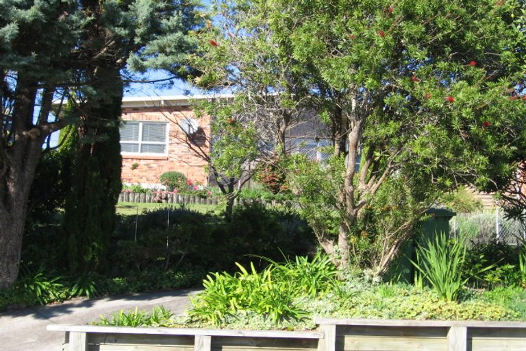 Photo of property in 10 Hillcrest Road, Hatfields Beach, Orewa, 0931