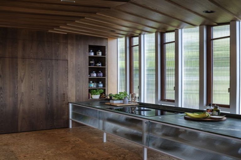 Photo of property in 19 Jubilee Avenue, Devonport, Auckland, 0624