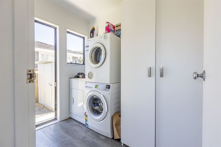 Photo of property in 2a Moray Place, Highbury, Palmerston North, 4412