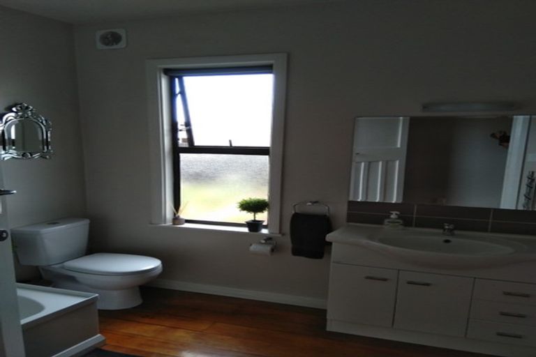 Photo of property in 74 Naples Street, Martinborough, 5711