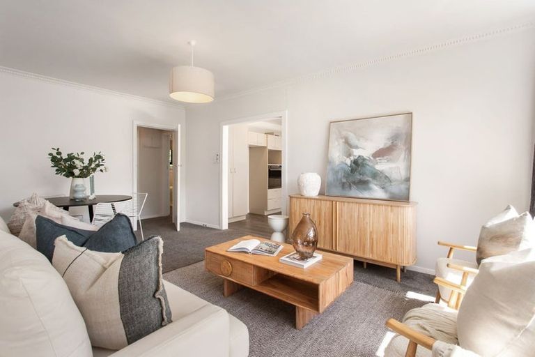 Photo of property in 92a Memorial Avenue, Ilam, Christchurch, 8053