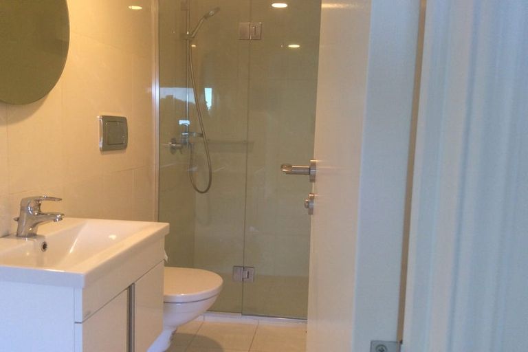 Photo of property in 36 Auld Street, Torbay, Auckland, 0630