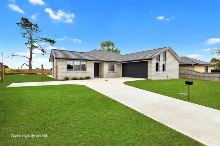 Photo of property in 17 Awanui Avenue, Te Kauwhata, 3710