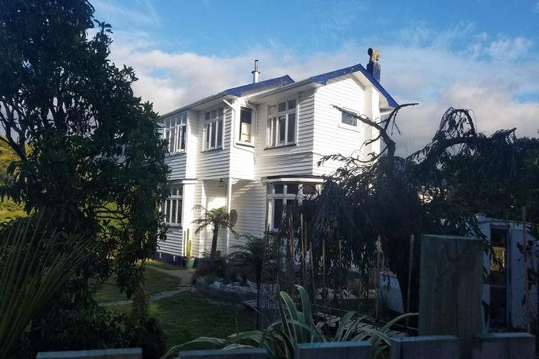 Photo of property in 242 Arapito Road, Karamea, 7893