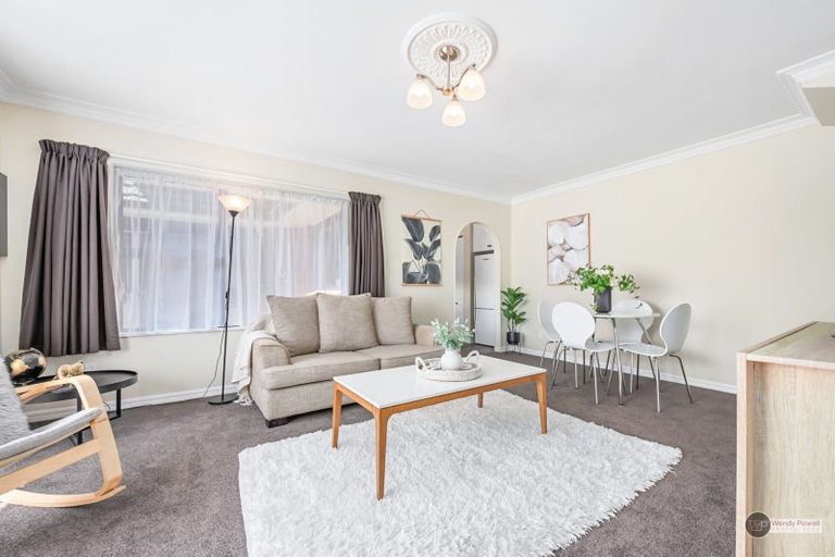 Photo of property in 45 Rossiter Avenue, Waterloo, Lower Hutt, 5011