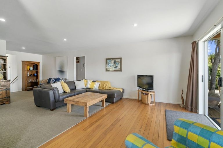 Photo of property in 24 Kingston Street, Albert Town, Wanaka, 9305