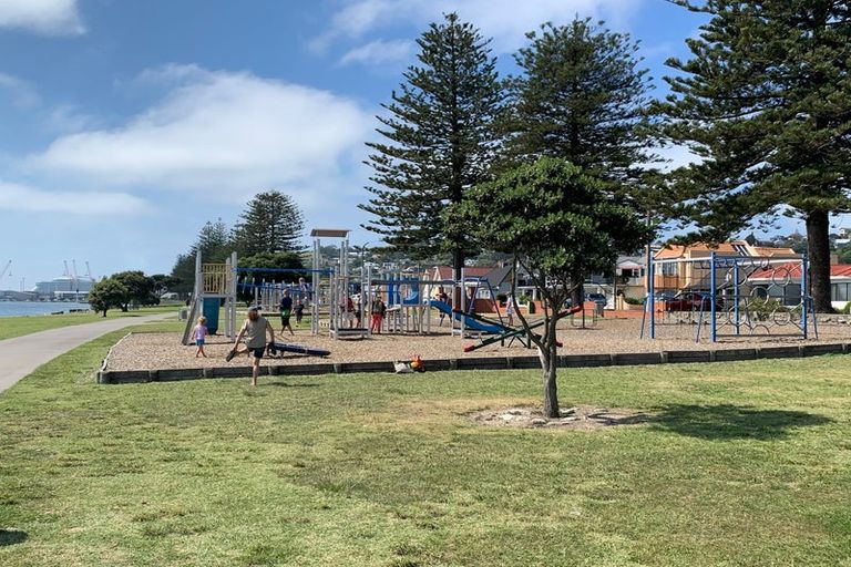 Photo of property in 1b Coronation Street, Ahuriri, Napier, 4110