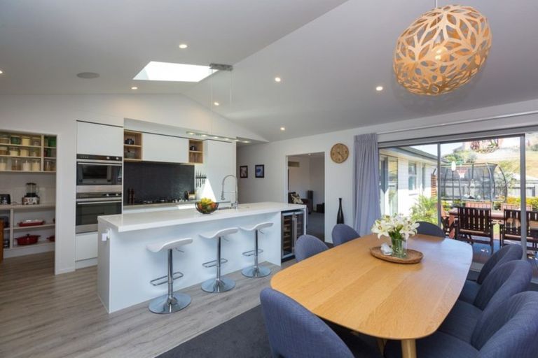 Photo of property in 3 Garrett Drive, Whalers Gate, New Plymouth, 4310