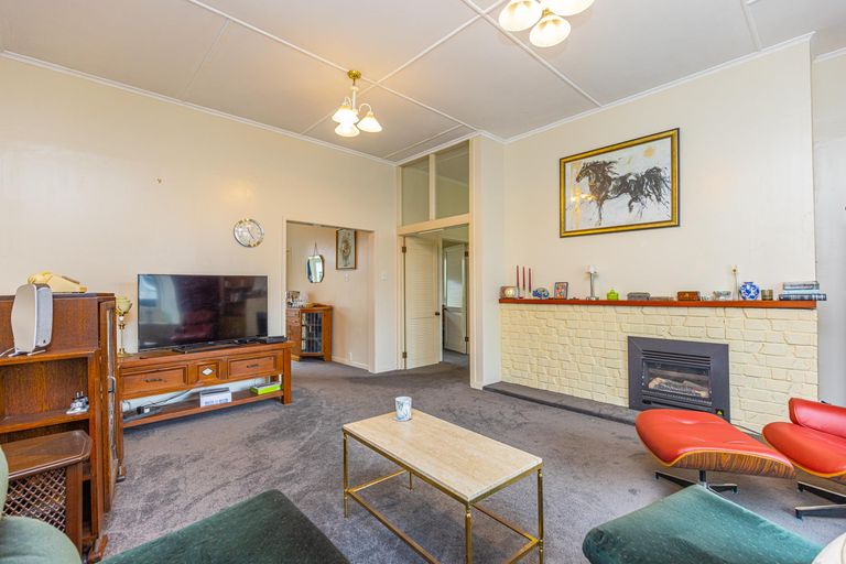 Photo of property in 13 Bignell Street, Gonville, Whanganui, 4501