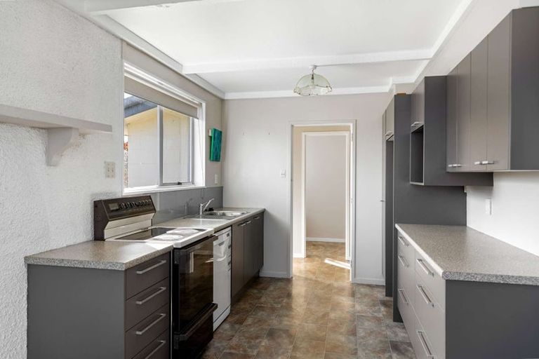 Photo of property in 20 Walker Street, East Gore, Gore, 9710