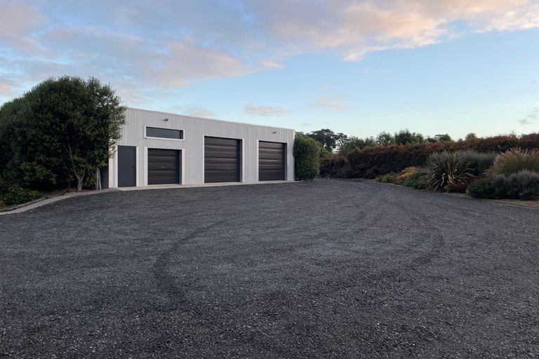 Photo of property in 55 Galloway Road, Karaka, Papakura, 2580