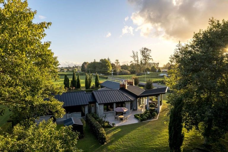 Photo of property in 266 Woodside Road, Matangi, Hamilton, 3284