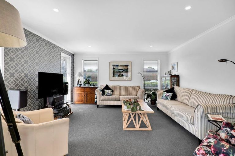 Photo of property in 26 Jules Crescent, Bell Block, New Plymouth, 4312