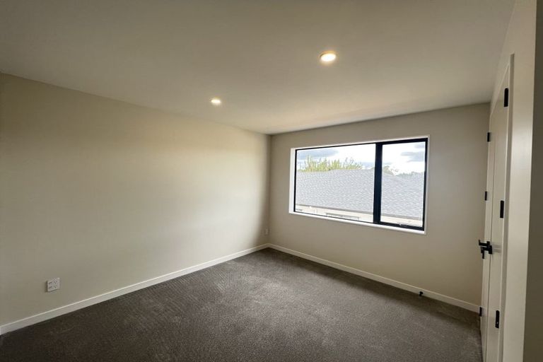 Photo of property in 23 Sidwell Road, Wainui, 0932