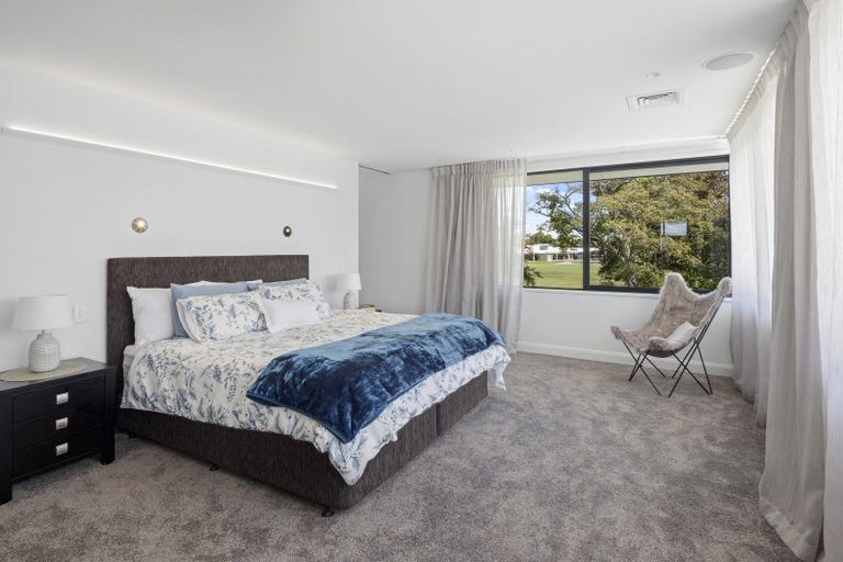 Photo of property in 17 Penhelig Place, Burnside, Christchurch, 8053