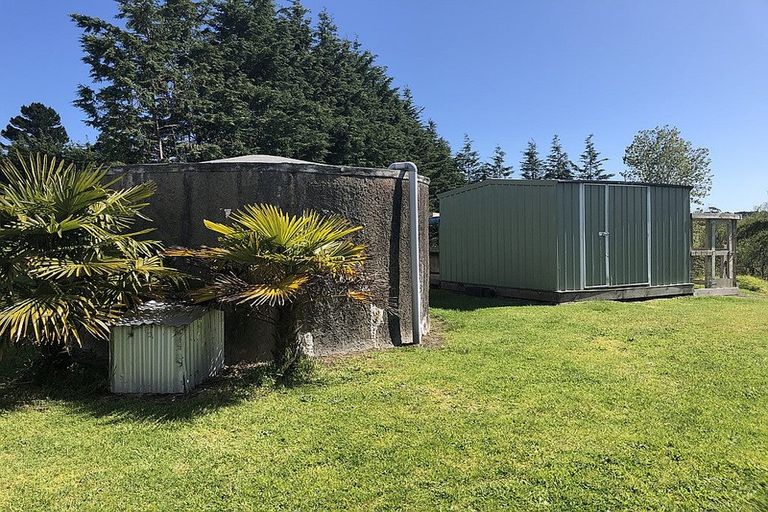 Photo of property in 3203 Pouto Road, Te Kopuru, 0391