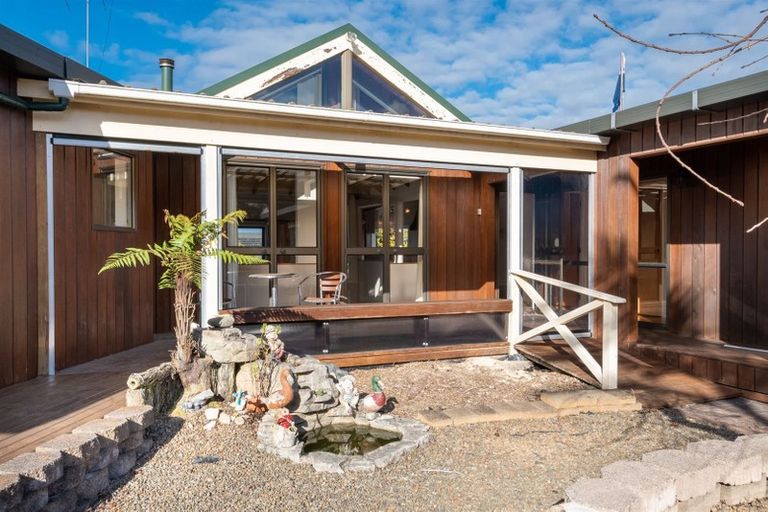 Photo of property in 69 Sunny Crescent, Huapai, Kumeu, 0810