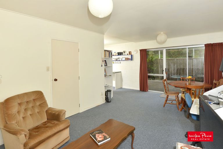 Photo of property in 2/81 Old Onerahi Road, Onerahi, Whangarei, 0110