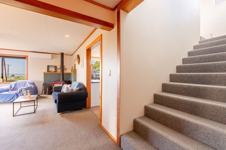 Photo of property in 46 Beach Road, Porangahau, 4293