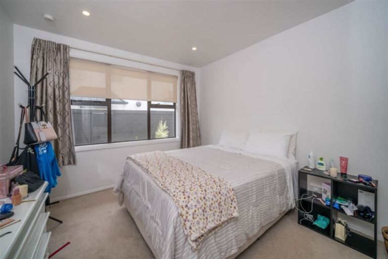 Photo of property in 1/111 Aikmans Road, Merivale, Christchurch, 8014