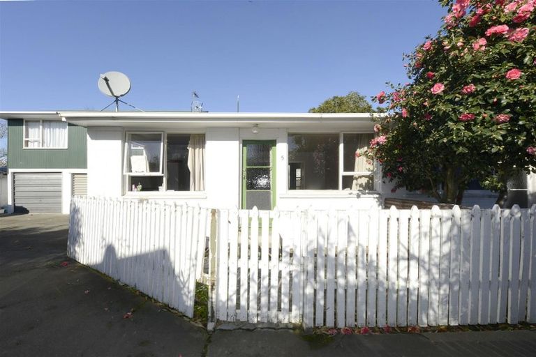 Photo of property in 5/556 Barbadoes Street, Edgeware, Christchurch, 8013