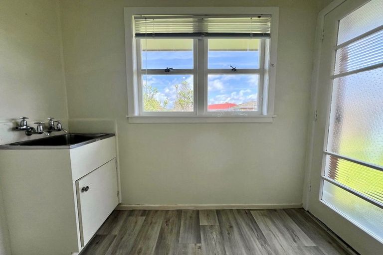 Photo of property in 43 Wintere Road, Papatoetoe, Auckland, 2025