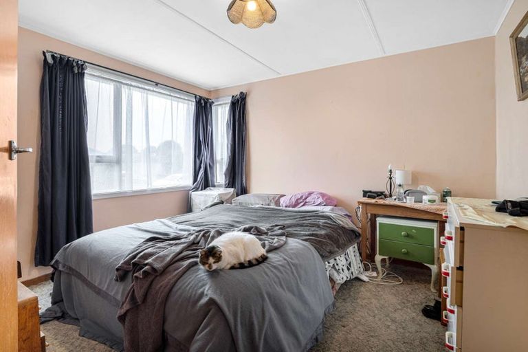 Photo of property in 14 Tainui Street, Castlecliff, Whanganui, 4501