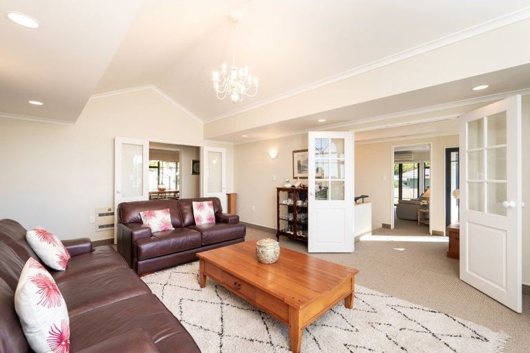 Photo of property in 41 Hetley Crescent, Taradale, Napier, 4112