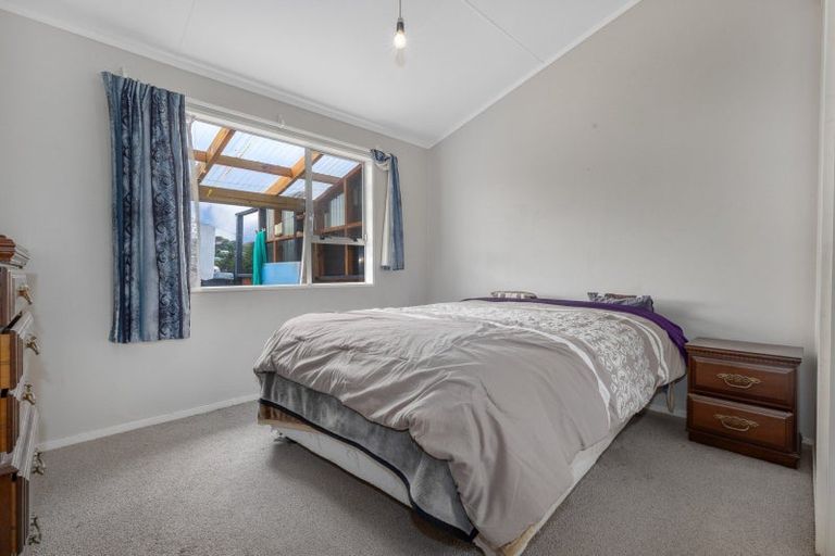 Photo of property in 24 Conclusion Street, Ascot Park, Porirua, 5024