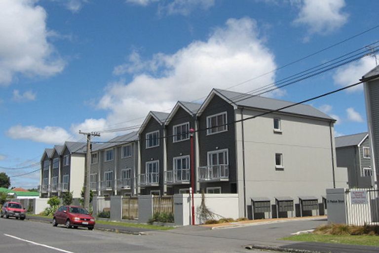 Photo of property in 8/31 Poulson Street, Addington, Christchurch, 8024