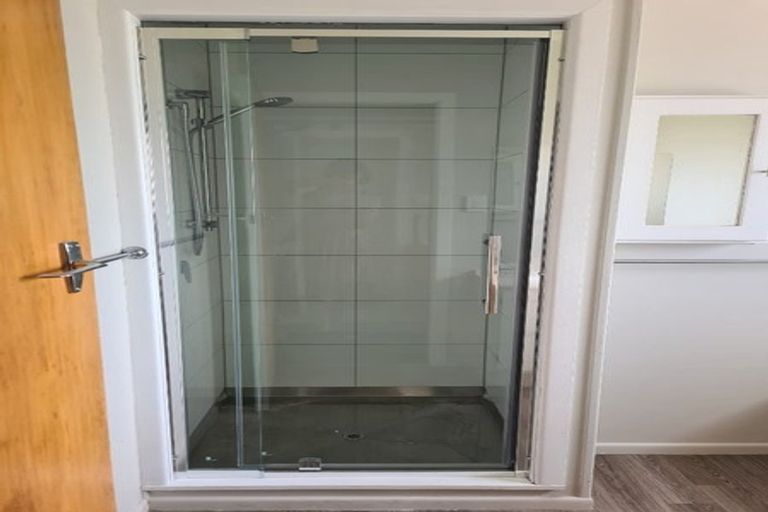 Photo of property in 49 Wavell Crescent, Lansdowne, Masterton, 5810